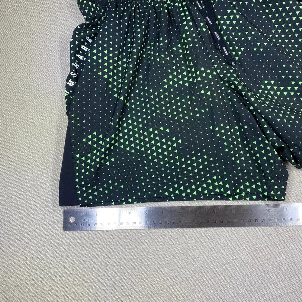 Gymshark Womens Unlined Black Green Geometric Triangle Athletic Gym Shorts Large
